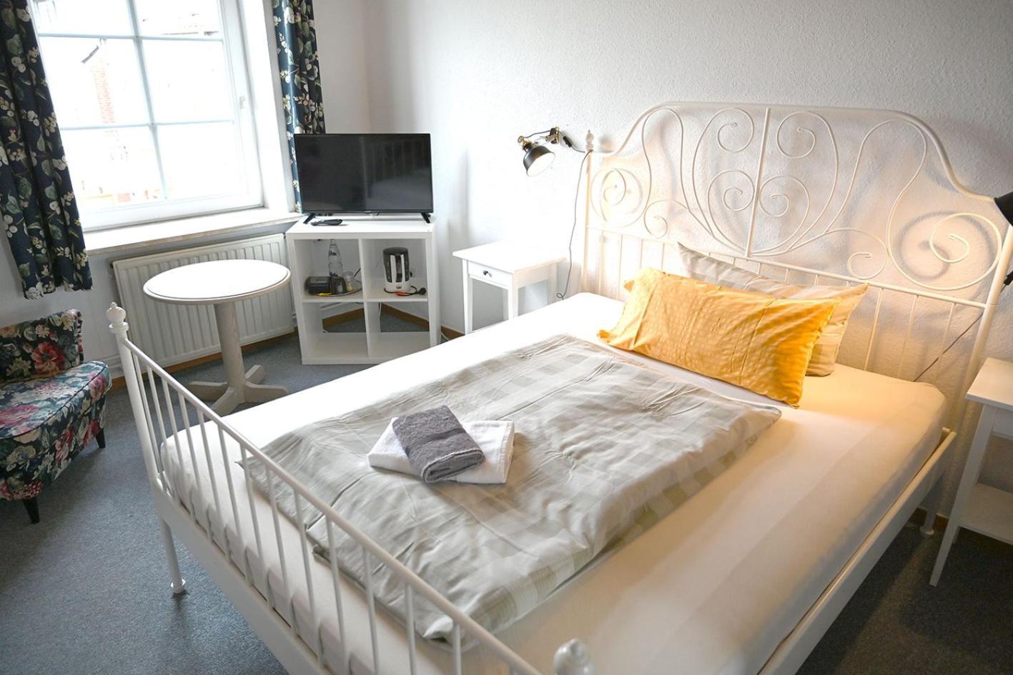 Hotel Nordfriesisches Haus Tönning Esterno foto